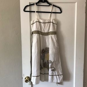 Lulumari embroidered white dress, size S.